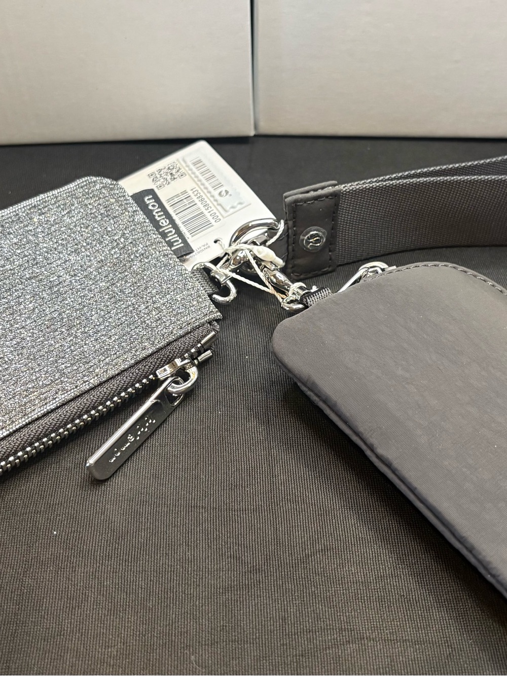 Lululemon Dual Pouch Wristlet glitter Dark Silver/Graphite Grey/Silver NWT